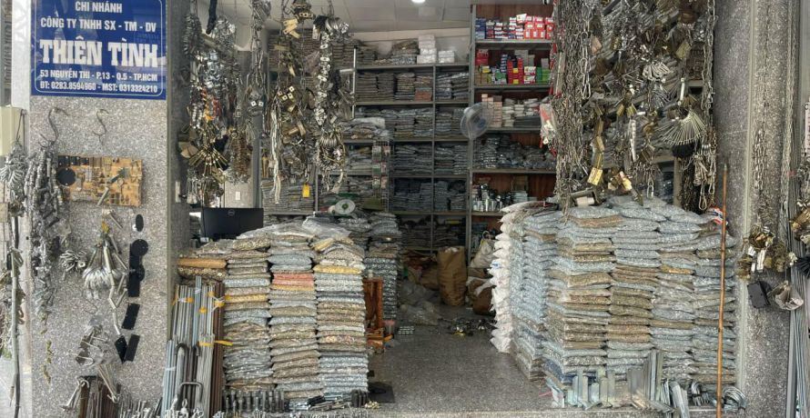 Thiên Tình: Bulong, ốc vit, ốc cấy, ốc lịch, rive, tắc kê